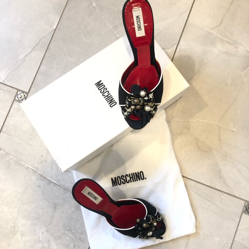 MOSCHINO MULES